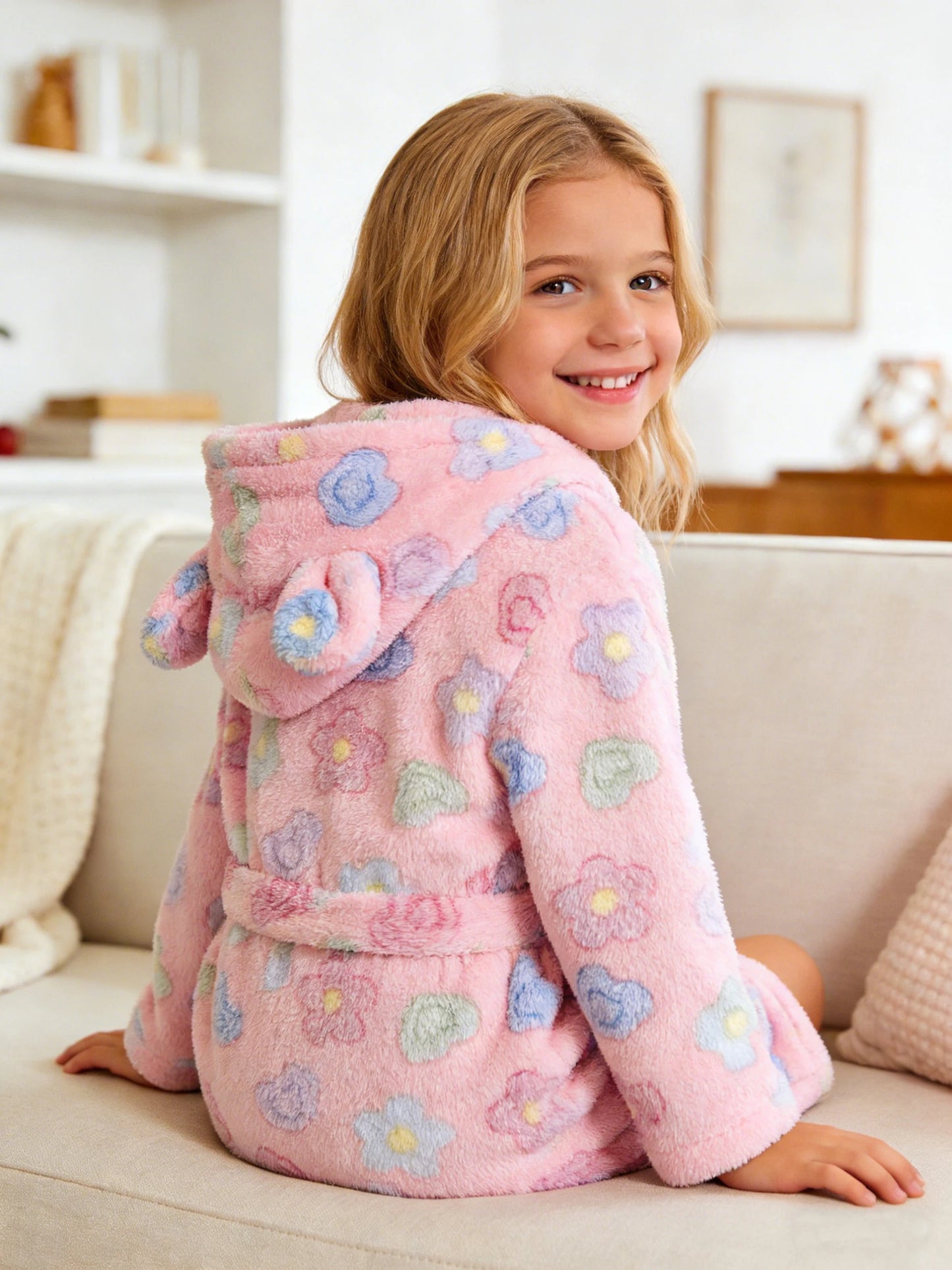 Girls' Bathrobe Autumn/Winter Colorful Star Printed Bathrobe for Kids Long Sleeve Hooded Cute Children's Pajamas 5