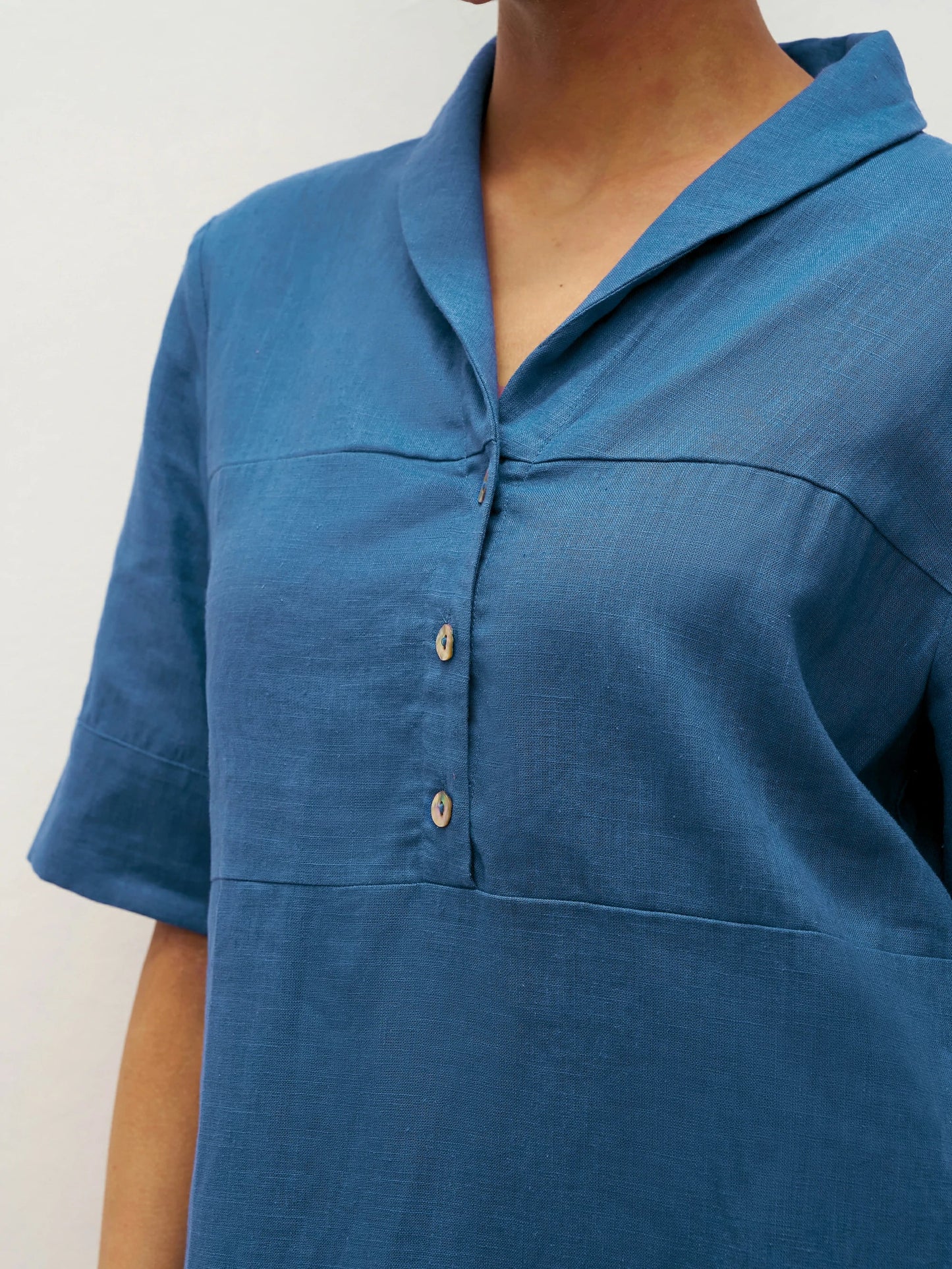 Mia | Relaxed Artisanal Summer Dress in Sea Blue 4