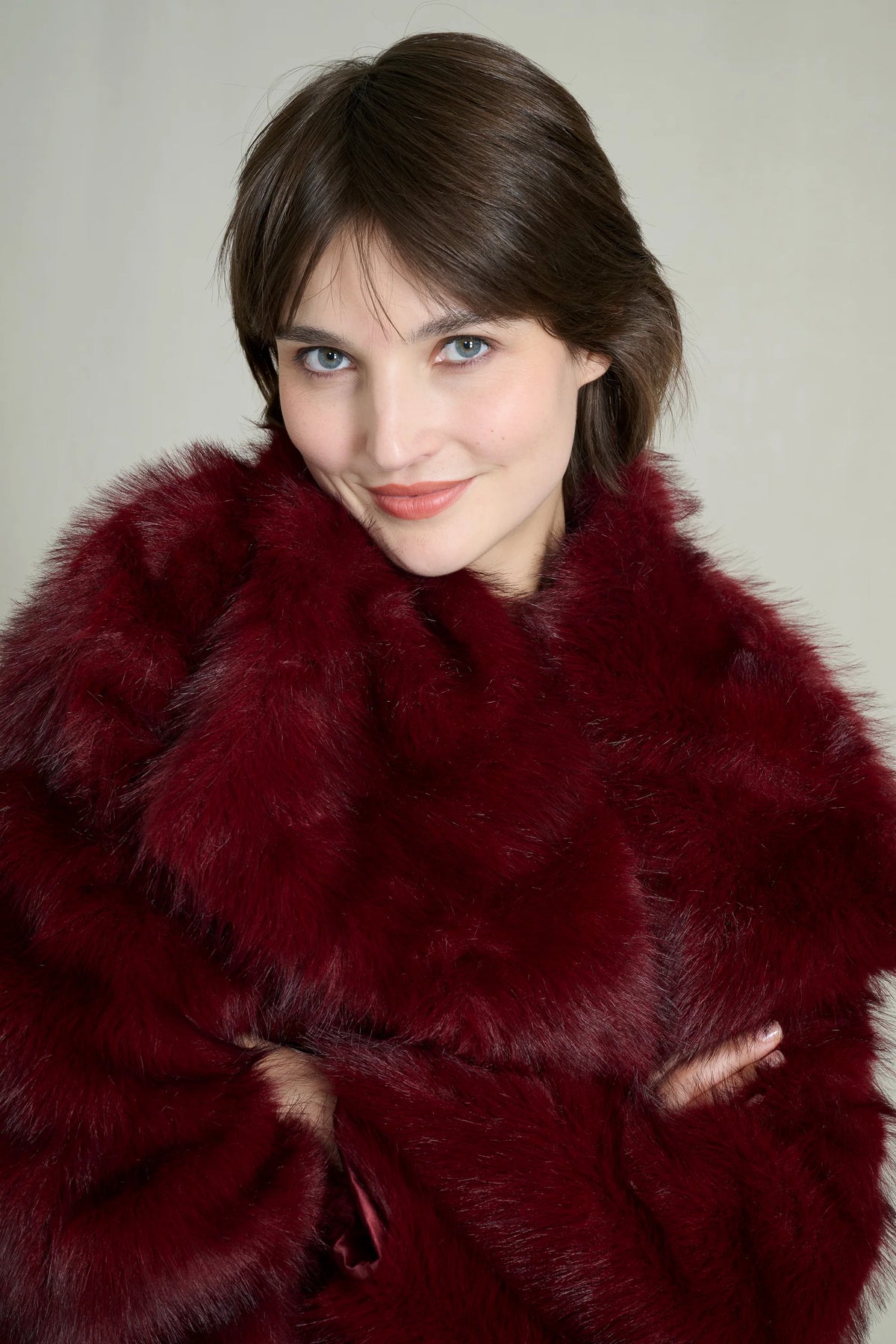 PREMIUM BURGUNDY FAUX FUR COAT 4