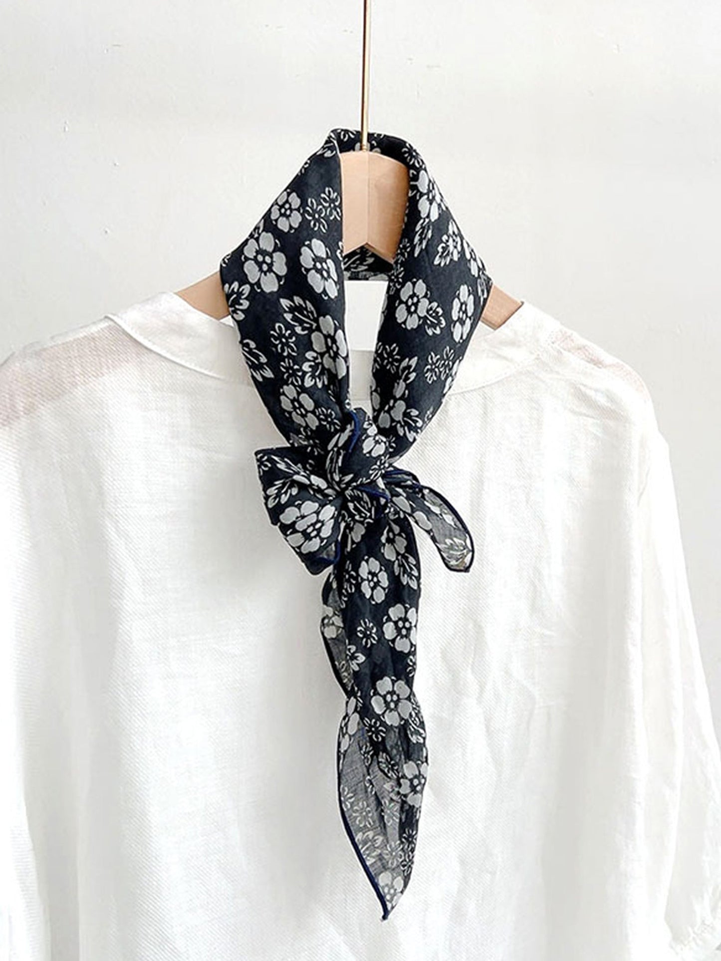 Ramie Vintage Print Handkerchief 8