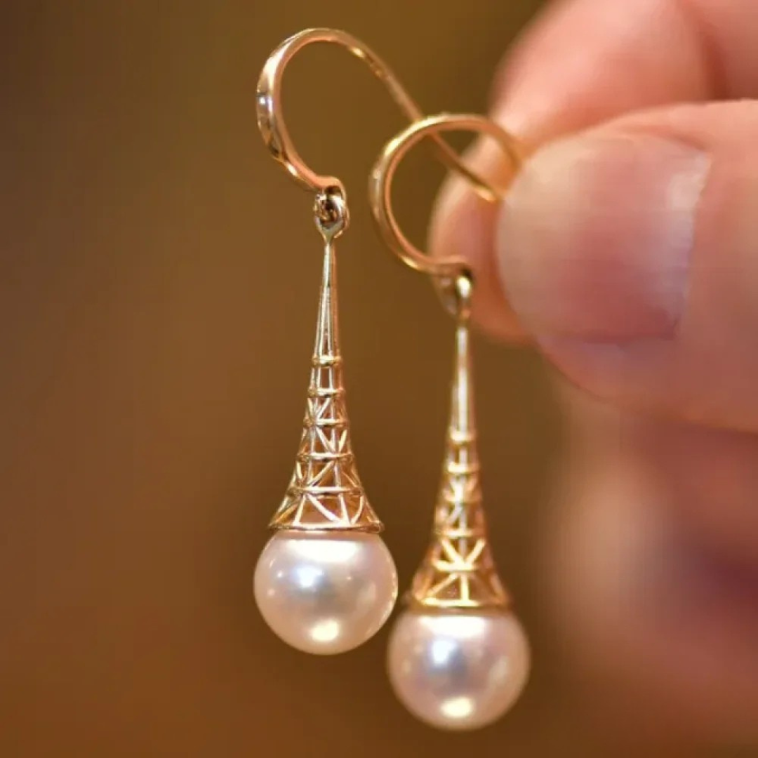 Vintage-Inspired Golden Hoop Earrings 0