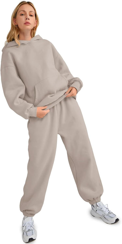 Women's Lounge Sweatsuit Set