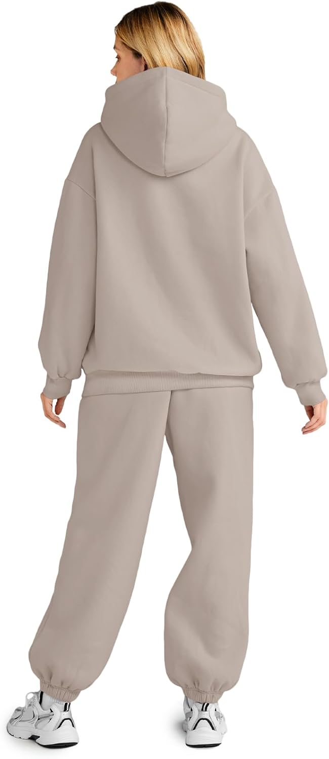 Women's Lounge Sweatsuit Set