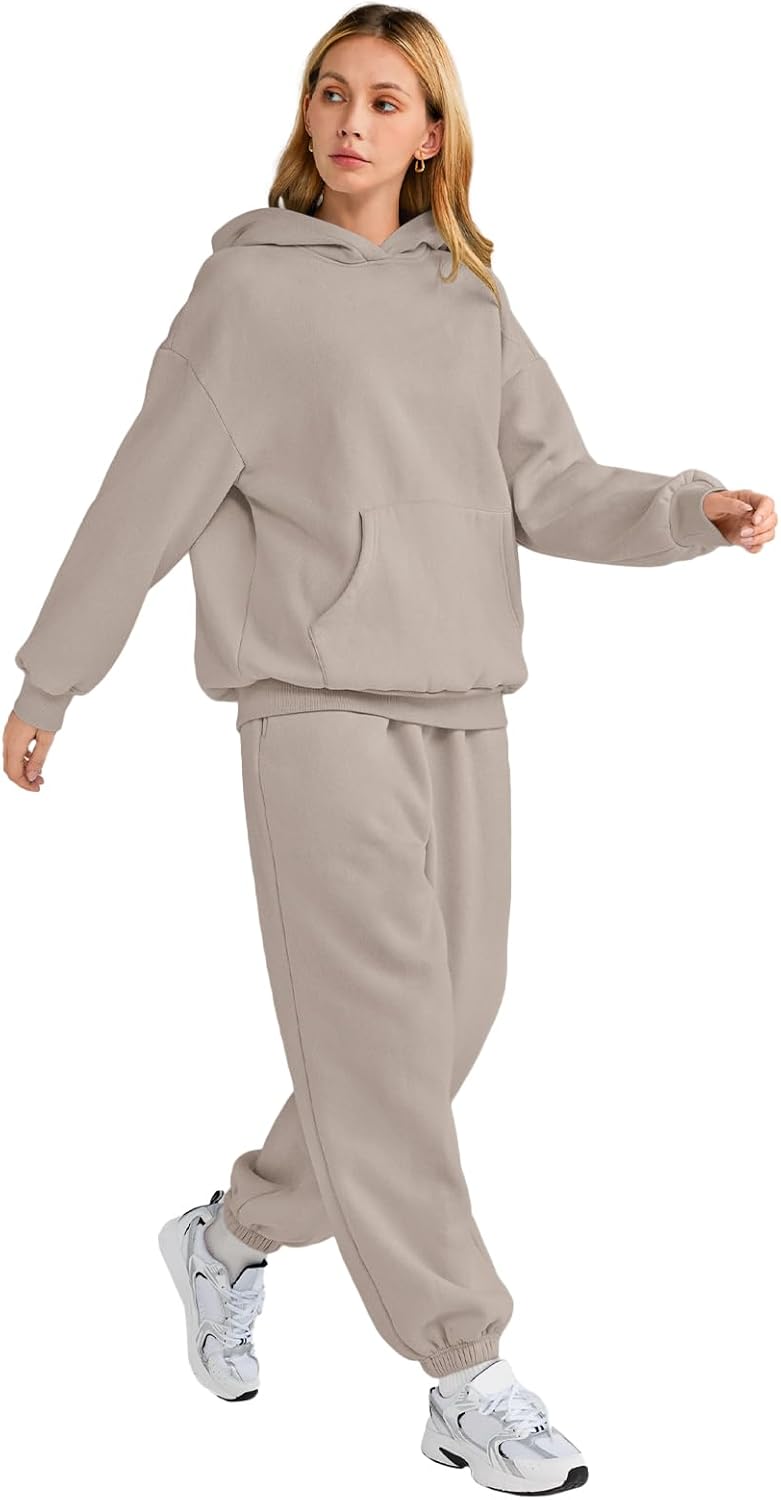 Women's Lounge Sweatsuit Set