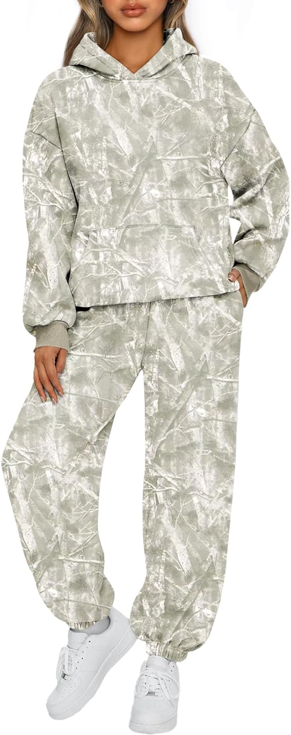 Women's Lounge Sweatsuit Set