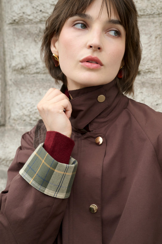 Bergundy jacket with contrasting collar and tartan cuffs 2