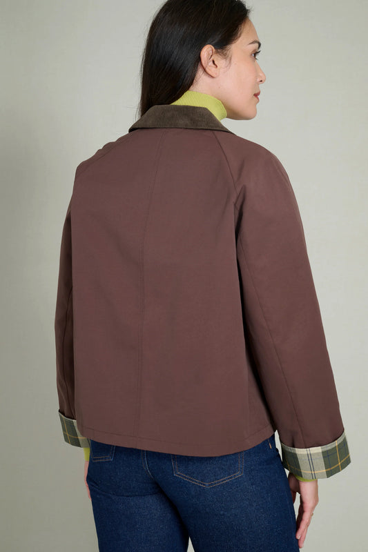 Bergundy jacket with contrasting collar and tartan cuffs 6