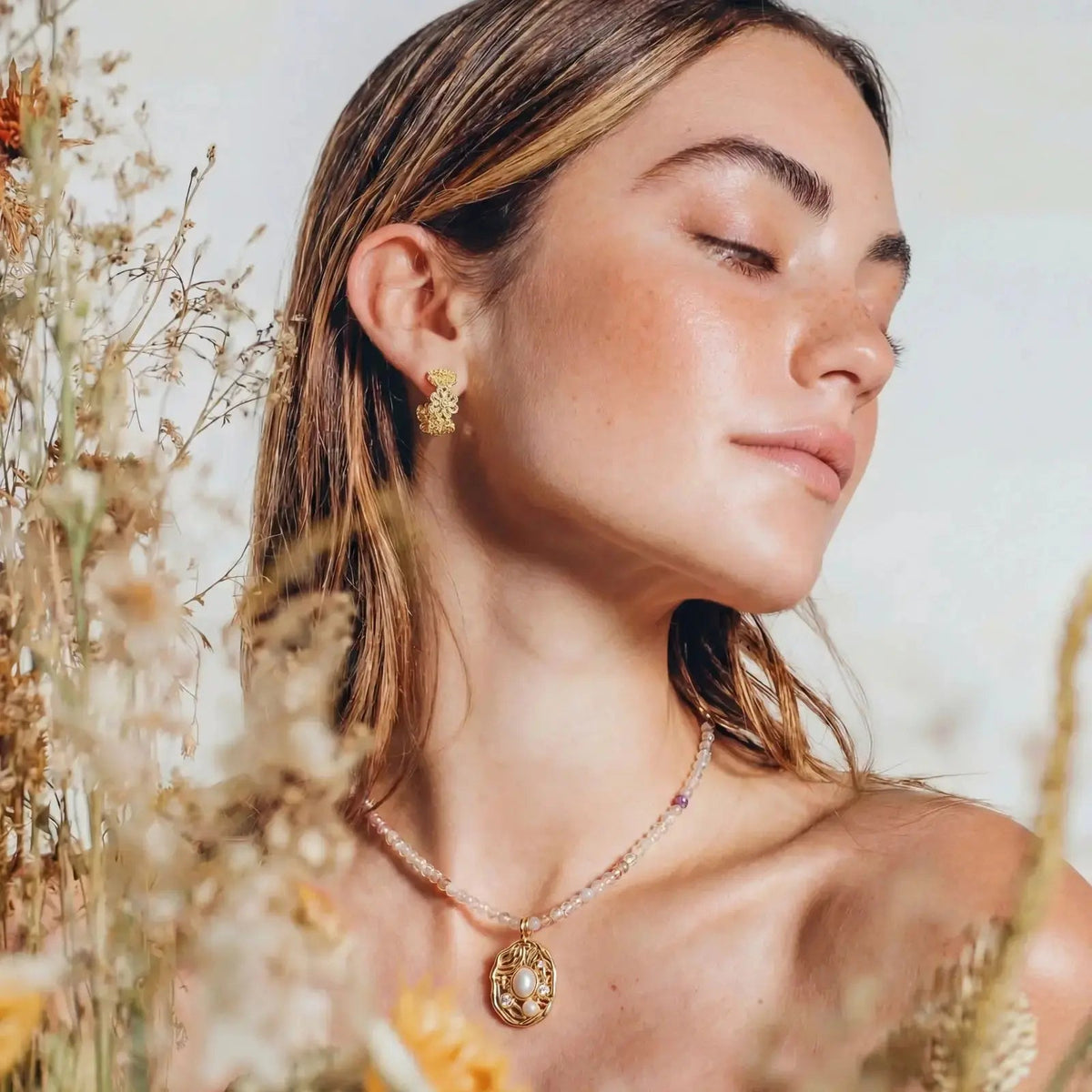 Bloom Filigree Hoop Earrings – Floral Gold Hoops in 14K Gold 2