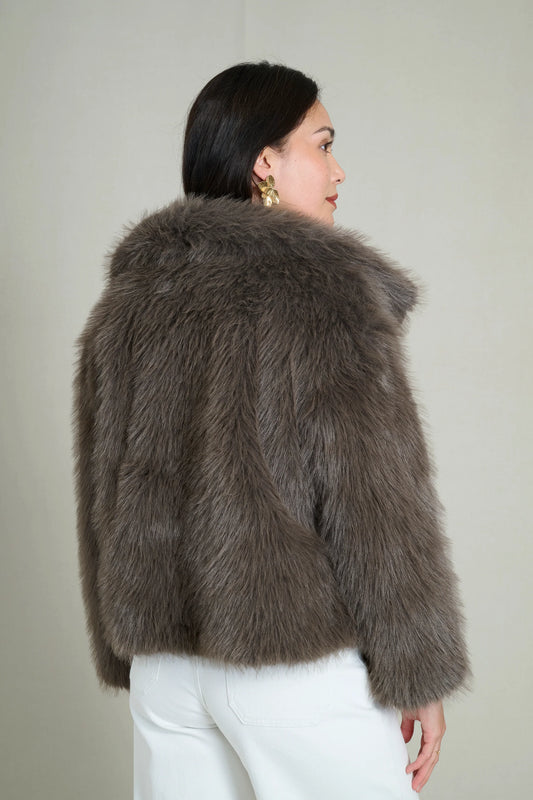 COFFEE FAUX FUR COAT 3