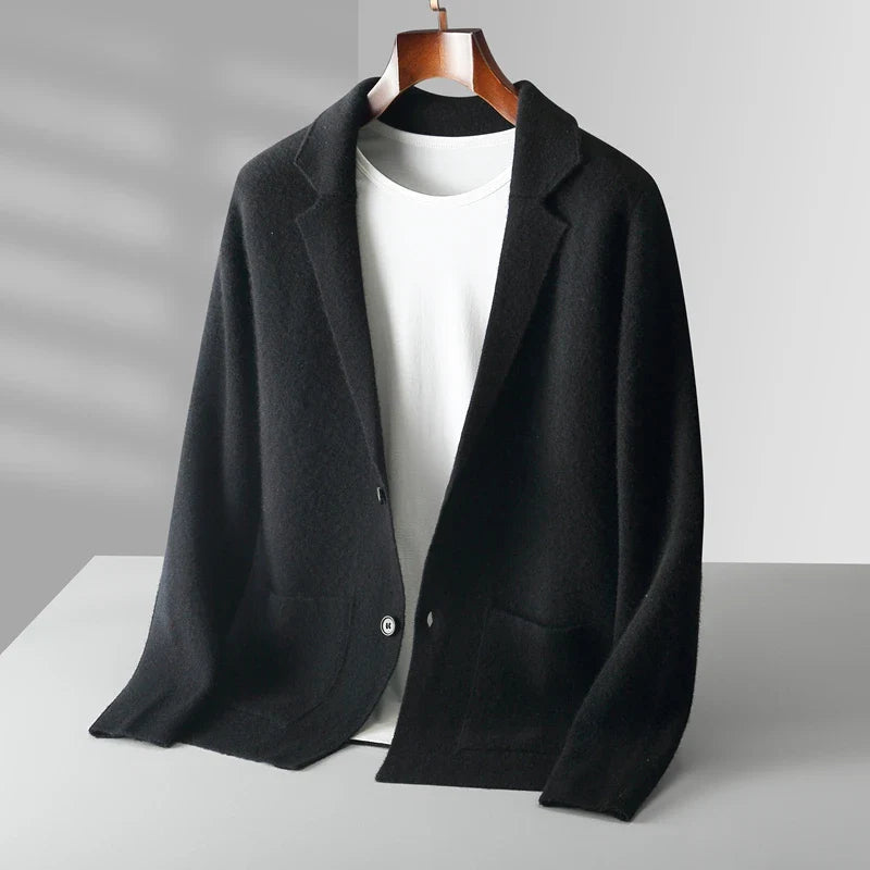 Cardigan – Quiet Confidence in Every Stitch 3