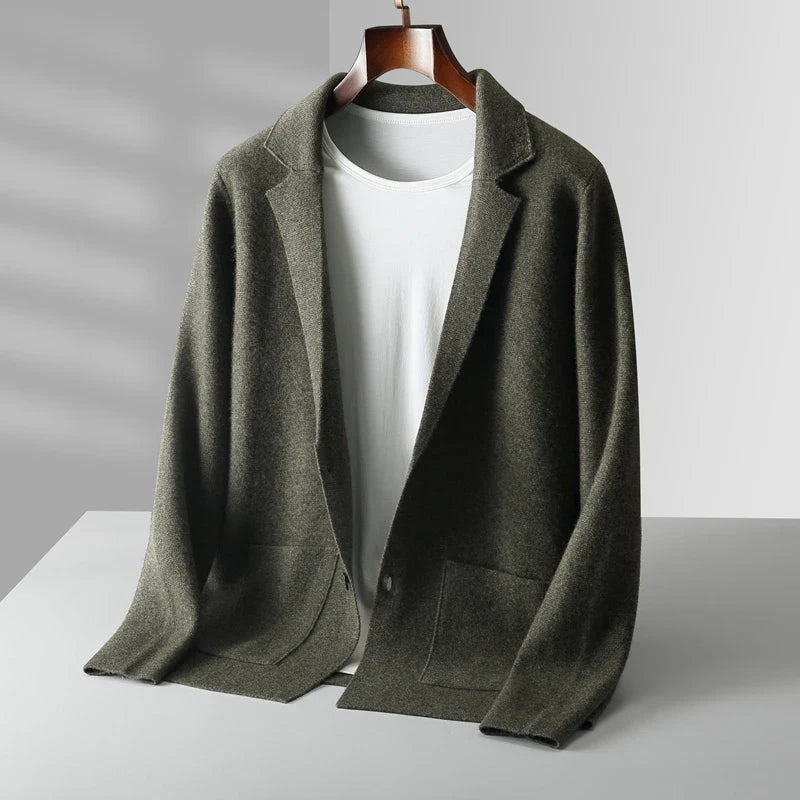 Cardigan – Quiet Confidence in Every Stitch 4