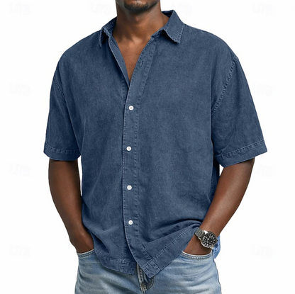 Casual woven button-front shirt with spread collar and short sleeves 2