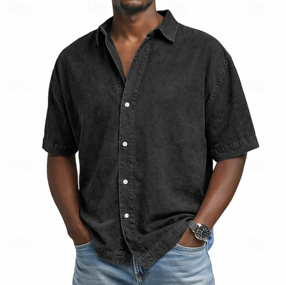 Casual woven button-front shirt with spread collar and short sleeves 3