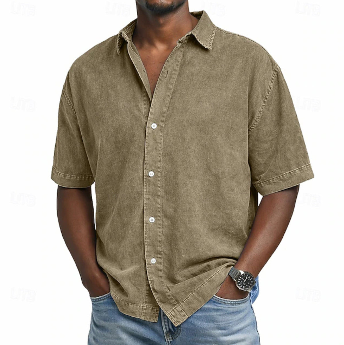 Casual woven button-front shirt with spread collar and short sleeves 9