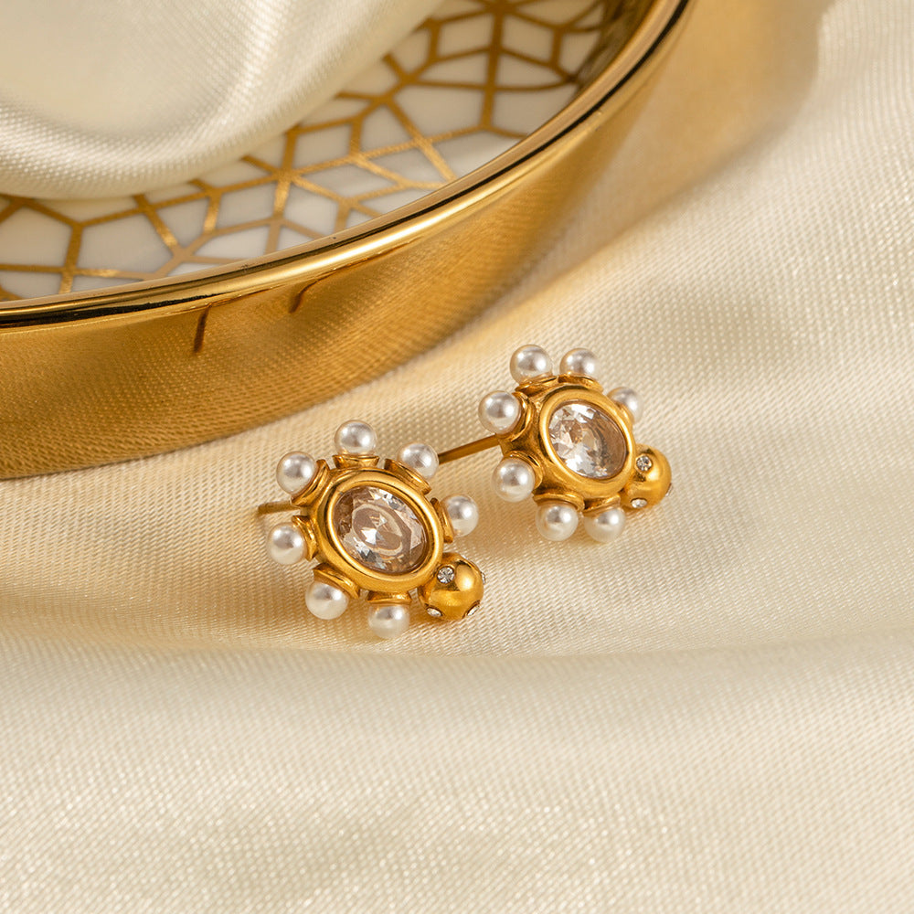 Chic Gold Pearl Drop Earrings 2