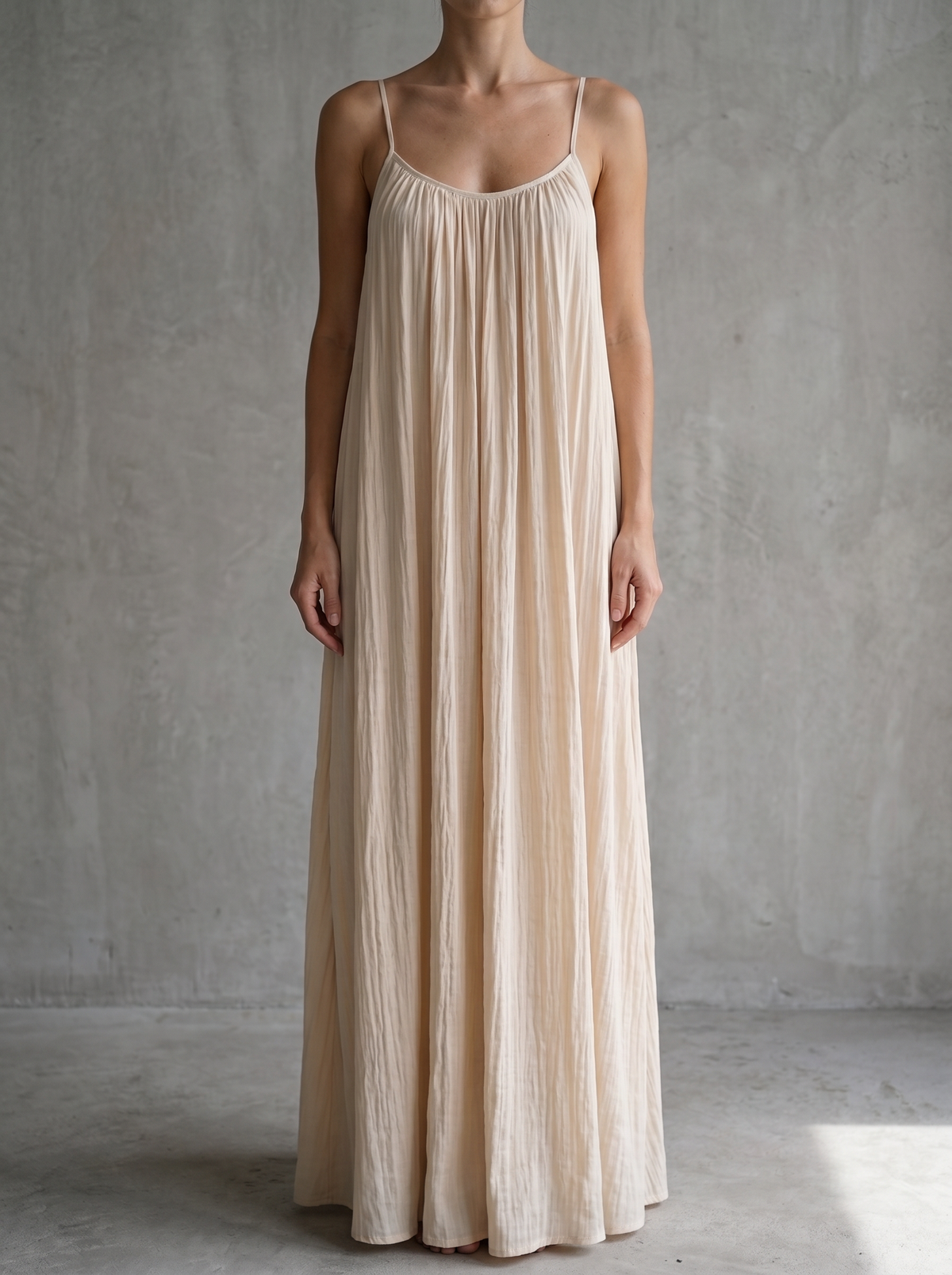 Clara Collection | Women's Backless Dress with Adjustable Straps | Elegant Summer Dress for Effortless Style 2