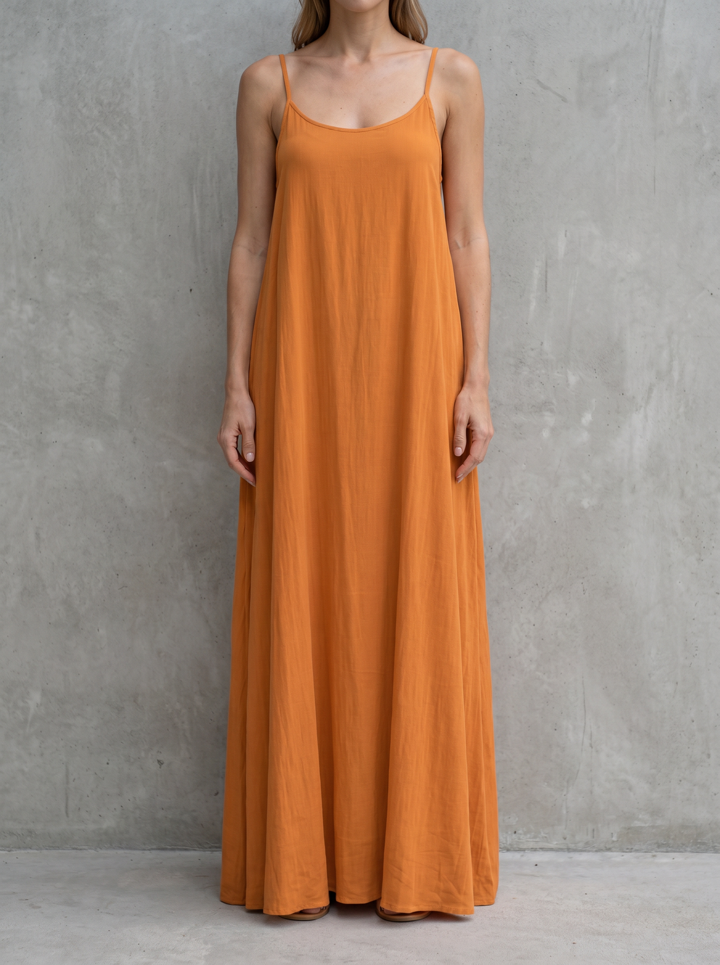 Clara Collection | Women's Backless Dress with Adjustable Straps | Elegant Summer Dress for Effortless Style 9