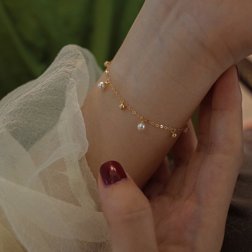Daisy Bloom Bracelet - Sandra 1