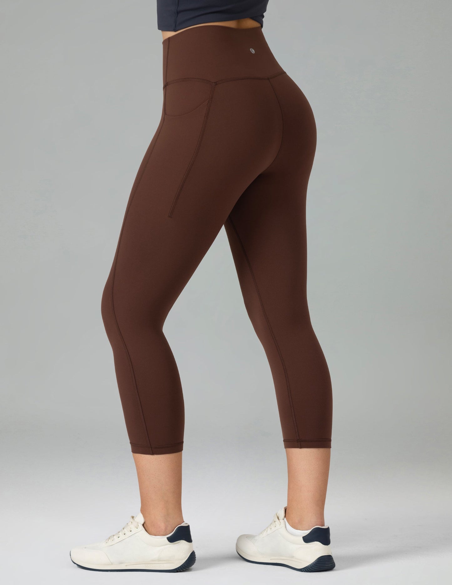 Dreamlux High Waisted No Front Seam 21" Workout Legging w/ Pockets 10