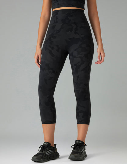 Dreamlux High Waisted No Front Seam 21" Workout Legging w/ Pockets 14