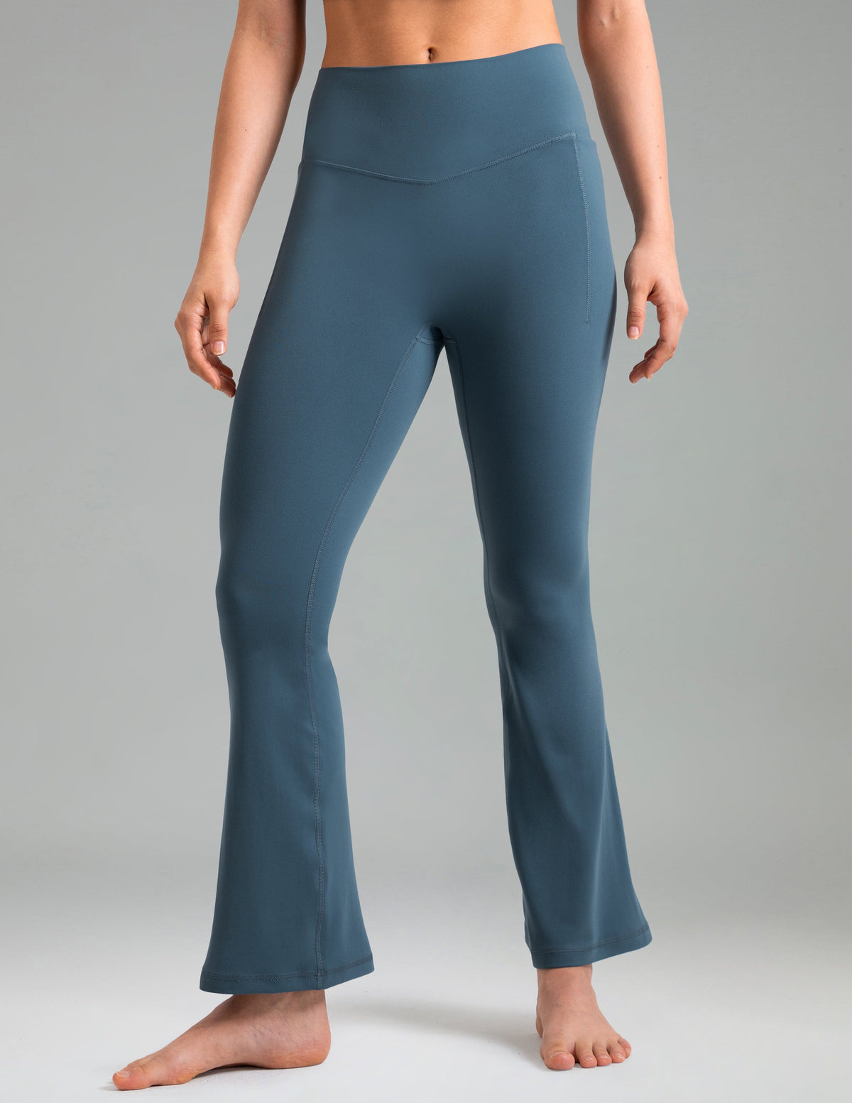 Dreamlux High Waisted No Front Seam Flare Legging w/Pockets 27.5