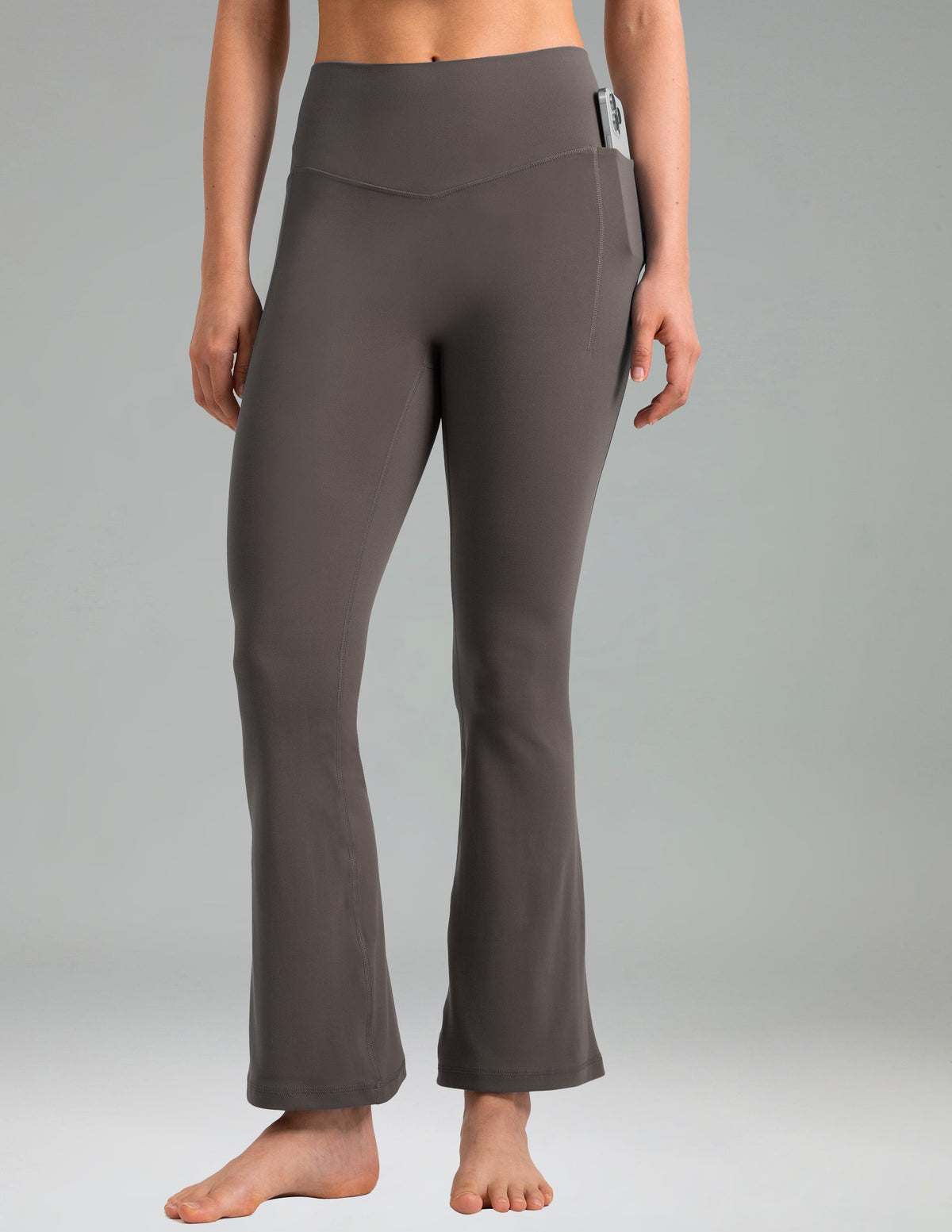 Dreamlux High Waisted No Front Seam Flare Legging w/Pockets 27.5