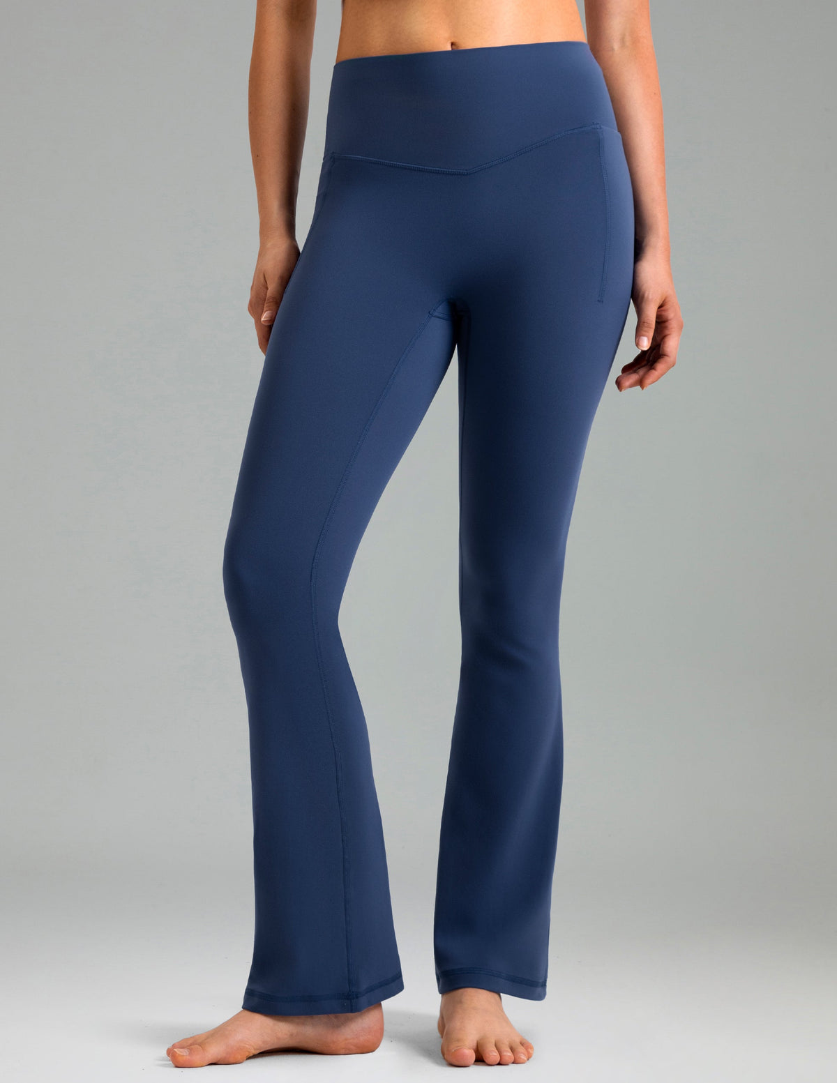 Dreamlux High Waisted No Front Seam Flare Legging w/Pockets 29.5