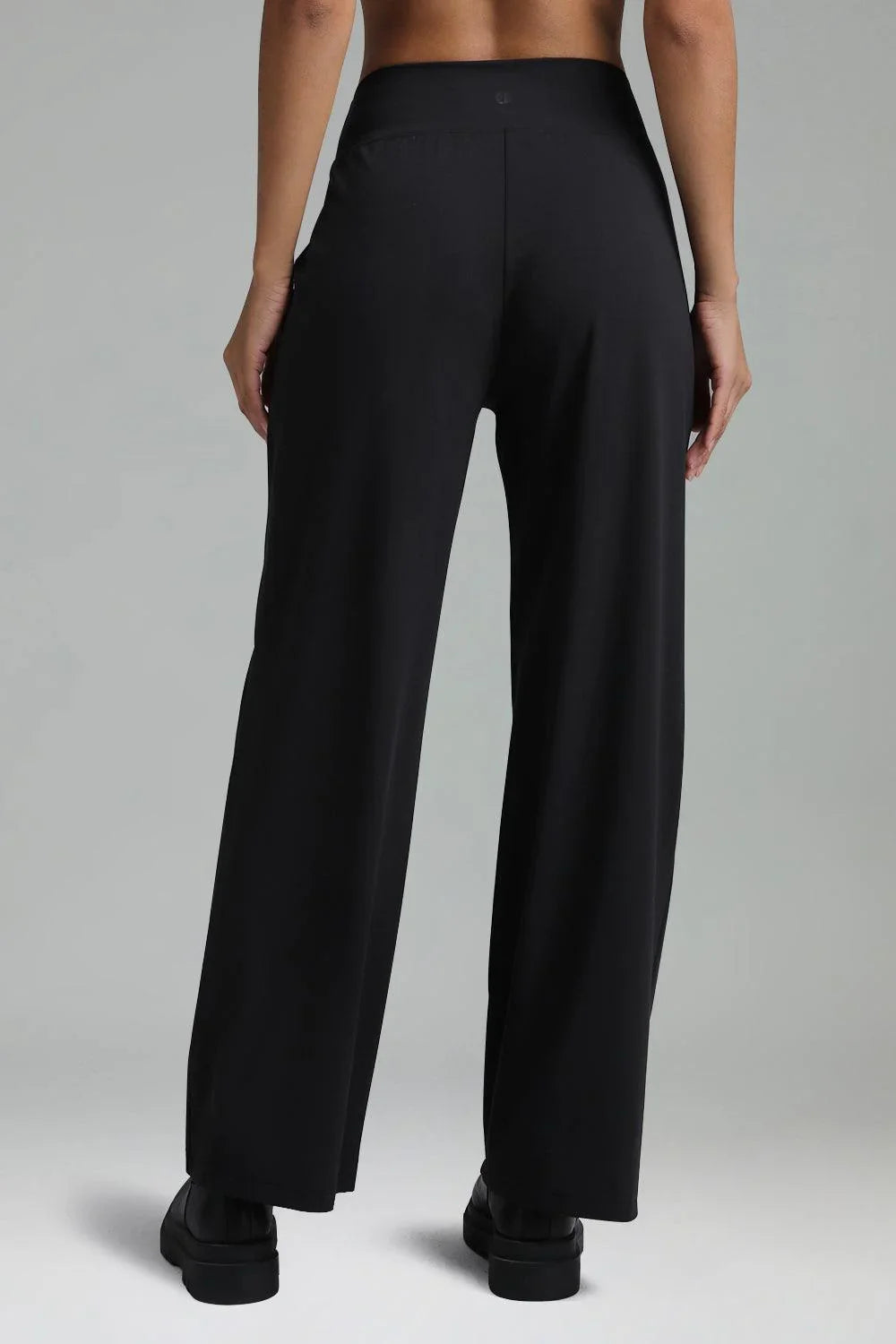 Dreamlux Mid Waisted Wide Leg Athletic Pant 4