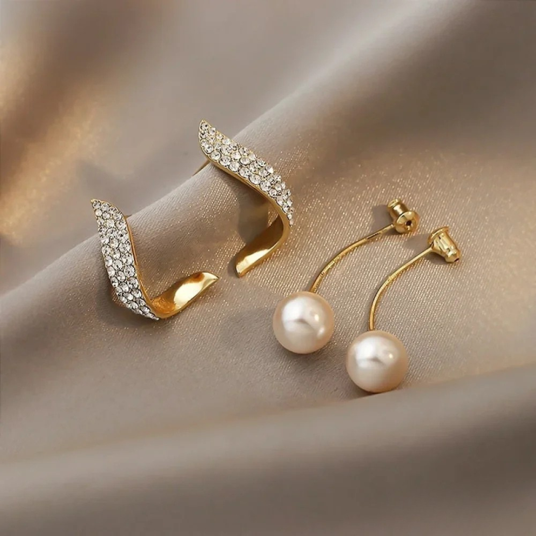 Elegant Gold Earrings Featuring Pearl Drops 0