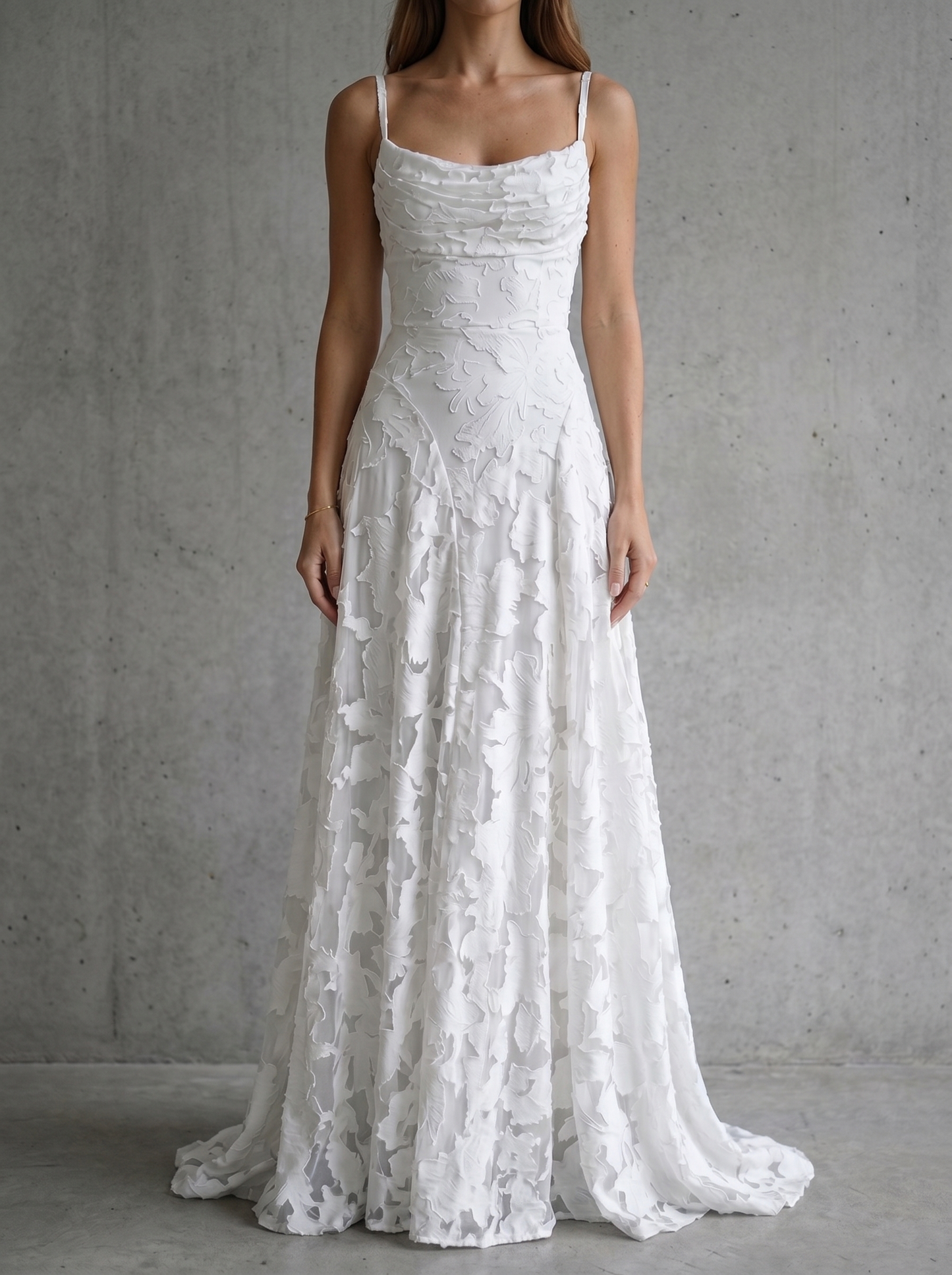 Elegant Long Lace Wedding Guest Dress with Body-Hugging Silhouette | Perfect Formal Attire for Unforgettable Occasions 1