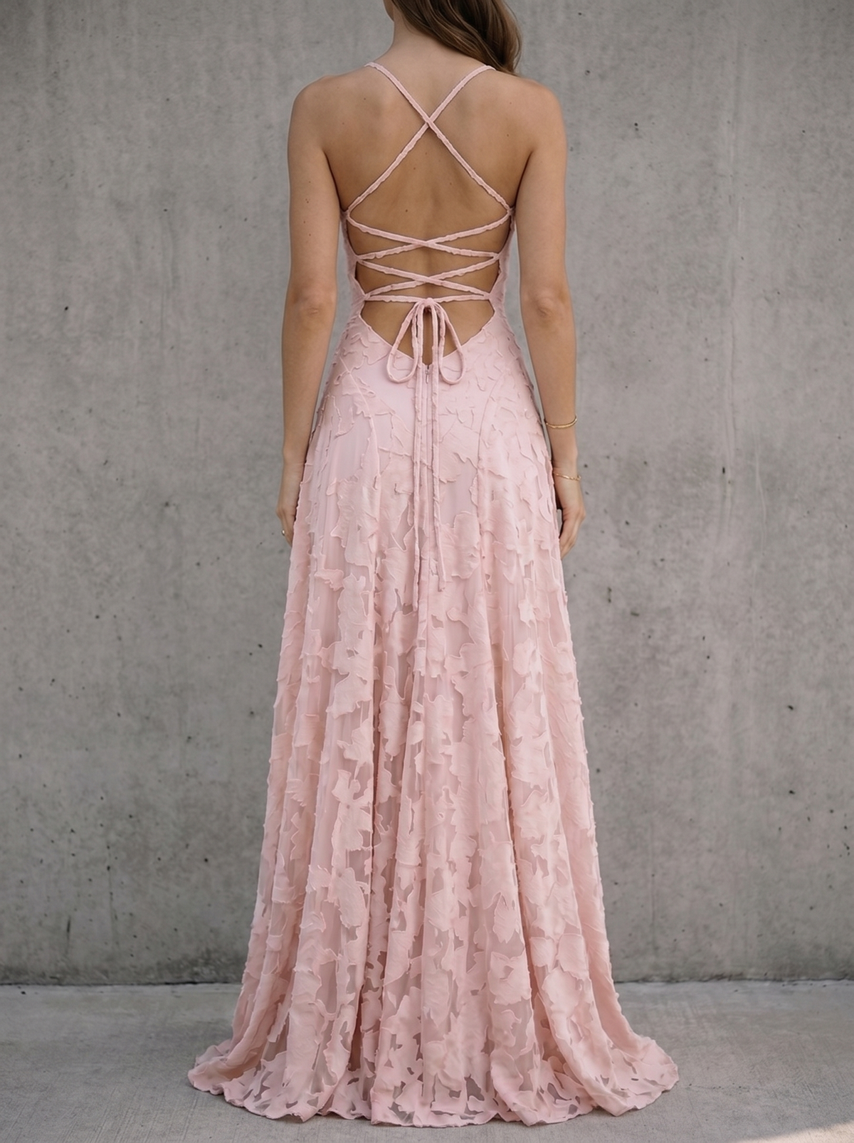 Elegant Long Lace Wedding Guest Dress with Body-Hugging Silhouette | Perfect Formal Attire for Unforgettable Occasions 3