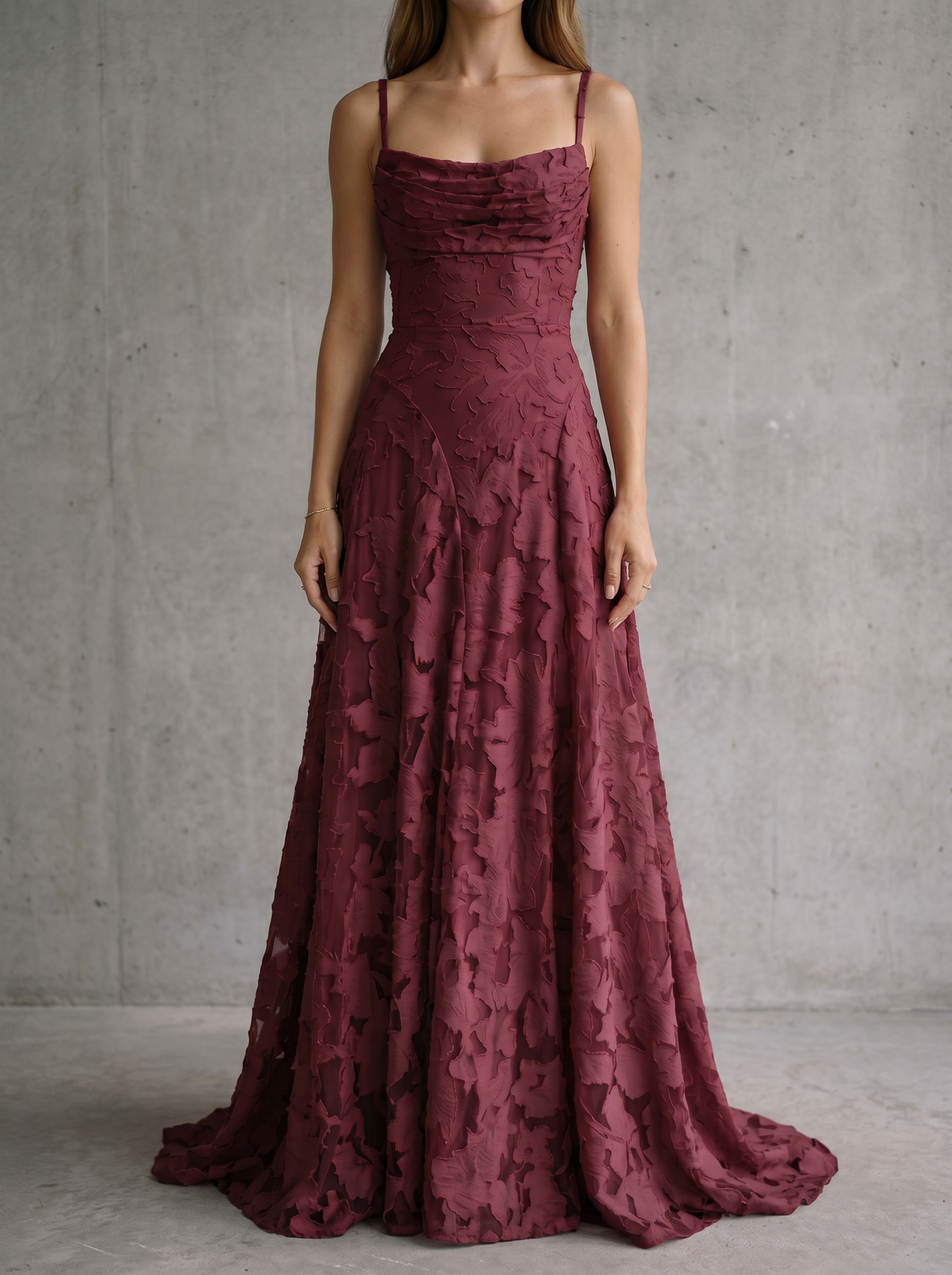 Elegant Long Lace Wedding Guest Dress with Body-Hugging Silhouette | Perfect Formal Attire for Unforgettable Occasions 4