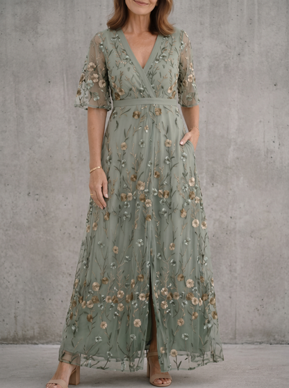 Elegant Long Women's Dress with Floral Print & Halter Neckline for Special Occasions 0