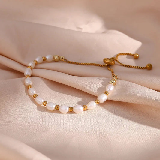 Elegant Pearl Bracelet 0