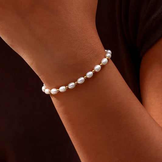 Elegant Pearl Bracelet 1
