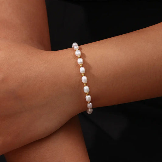 Elegant Pearl Bracelet 2