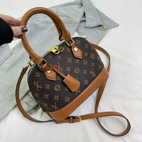 Elegant Women's Crossbody Bag | Trendy Shell Design for Stylish Convenience 0