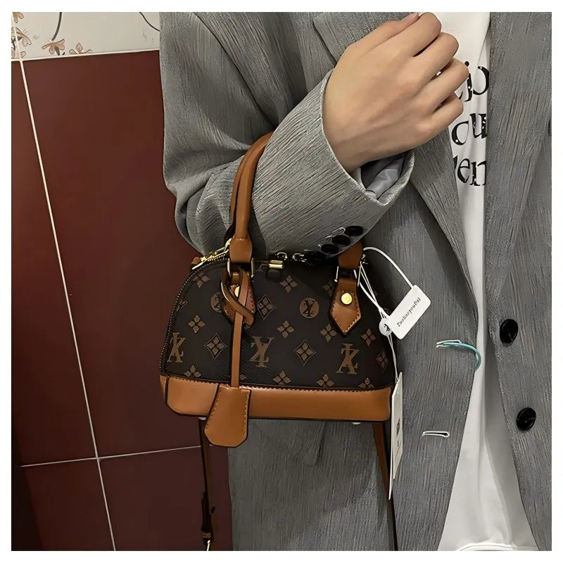 Elegant Women's Crossbody Bag | Trendy Shell Design for Stylish Convenience 5