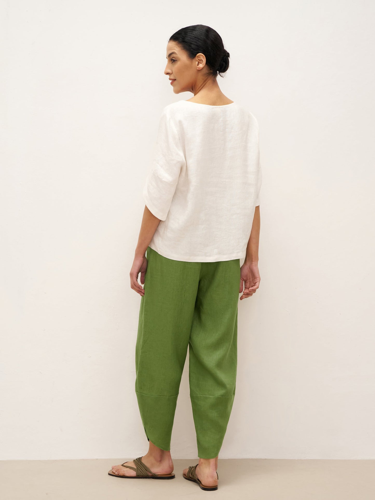 Ella | Elegant Relaxed Fit Women's Pullover Sweater 6
