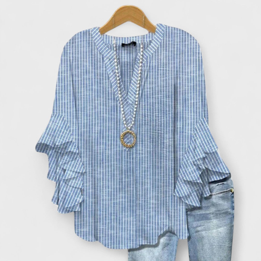 Emily | Charming Floral Ruffle Blouse 2