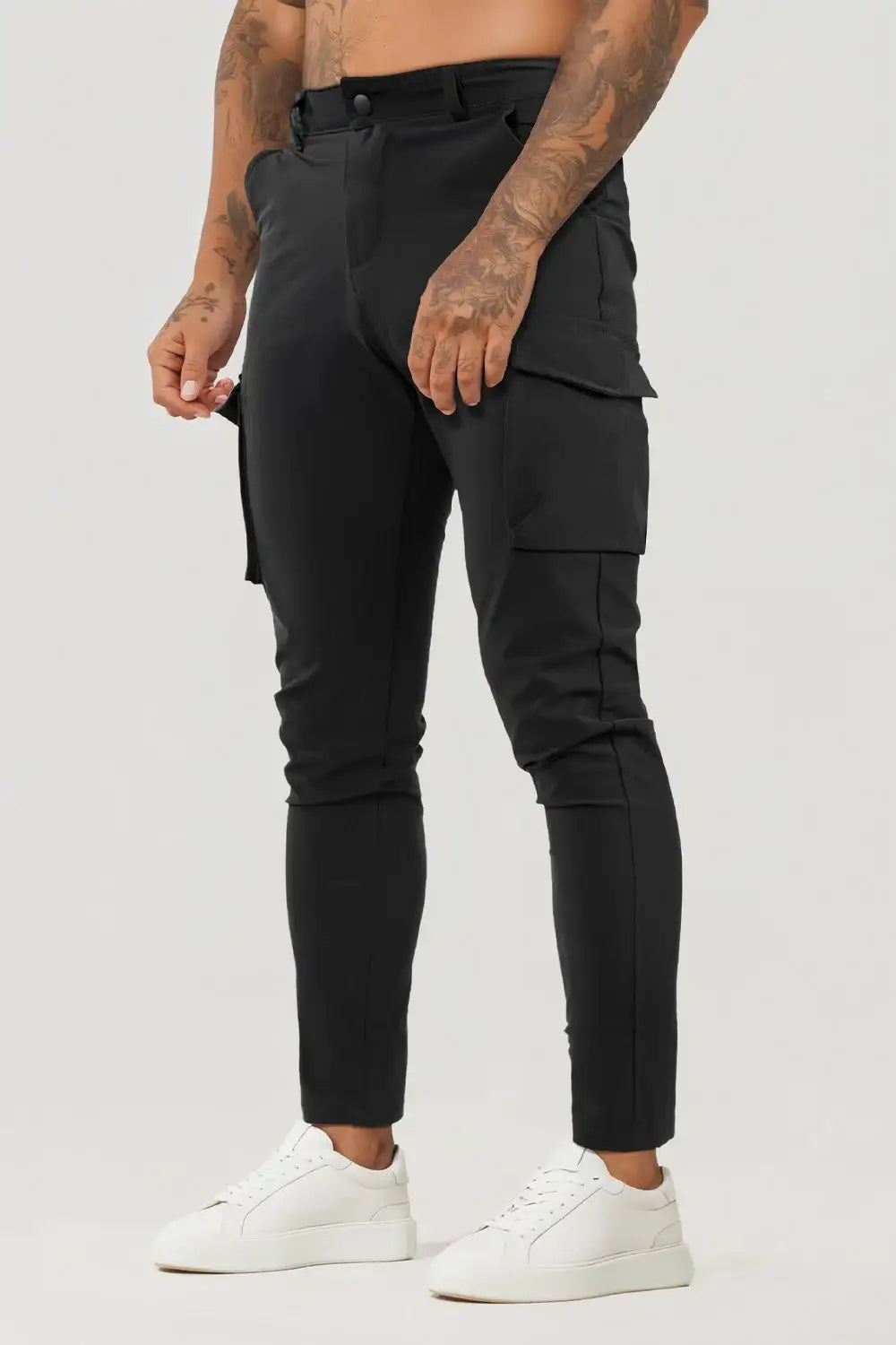 Ethan | Stylish Black Cargo Pants for Men 4