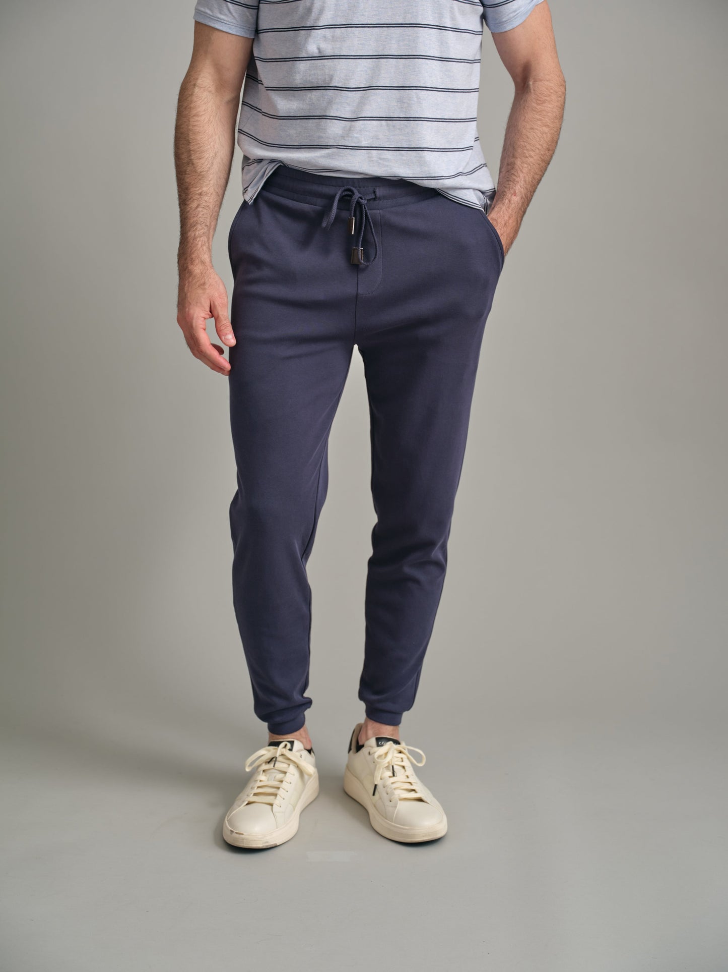Explorer Jogger 1