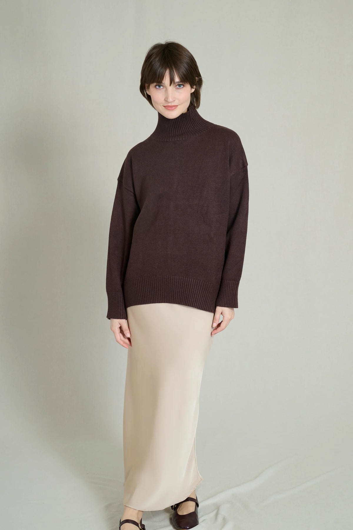 GABY BEIGE LONG SKIRT 1