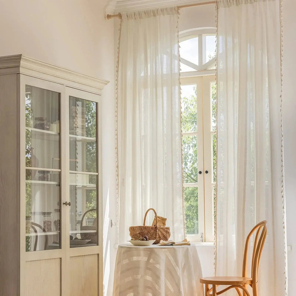 Goodinary® Jacquard Hollow-Out White Tulle Curtains 0