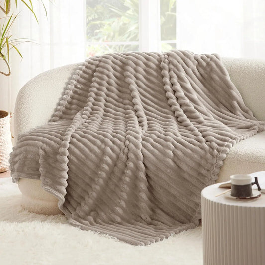 Goodinary® Soft Faux Rabbit Fur Blanket 1