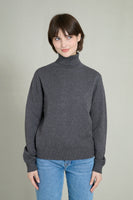 Grey fine knit seamless turtleneck sweater 0