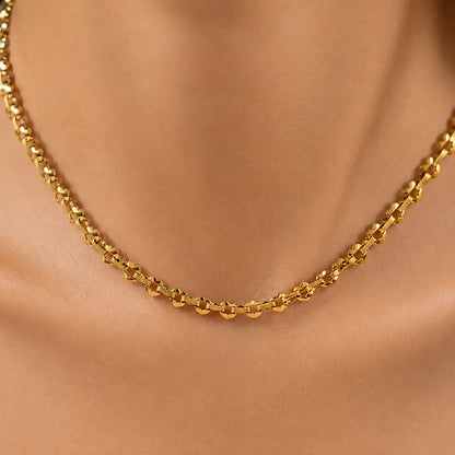 Heart Chain Necklace - 18K Gold Plated 1