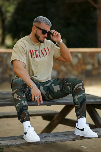Liam | Stylish Comfortable Mens Cargo Pants for Everyday Use 3