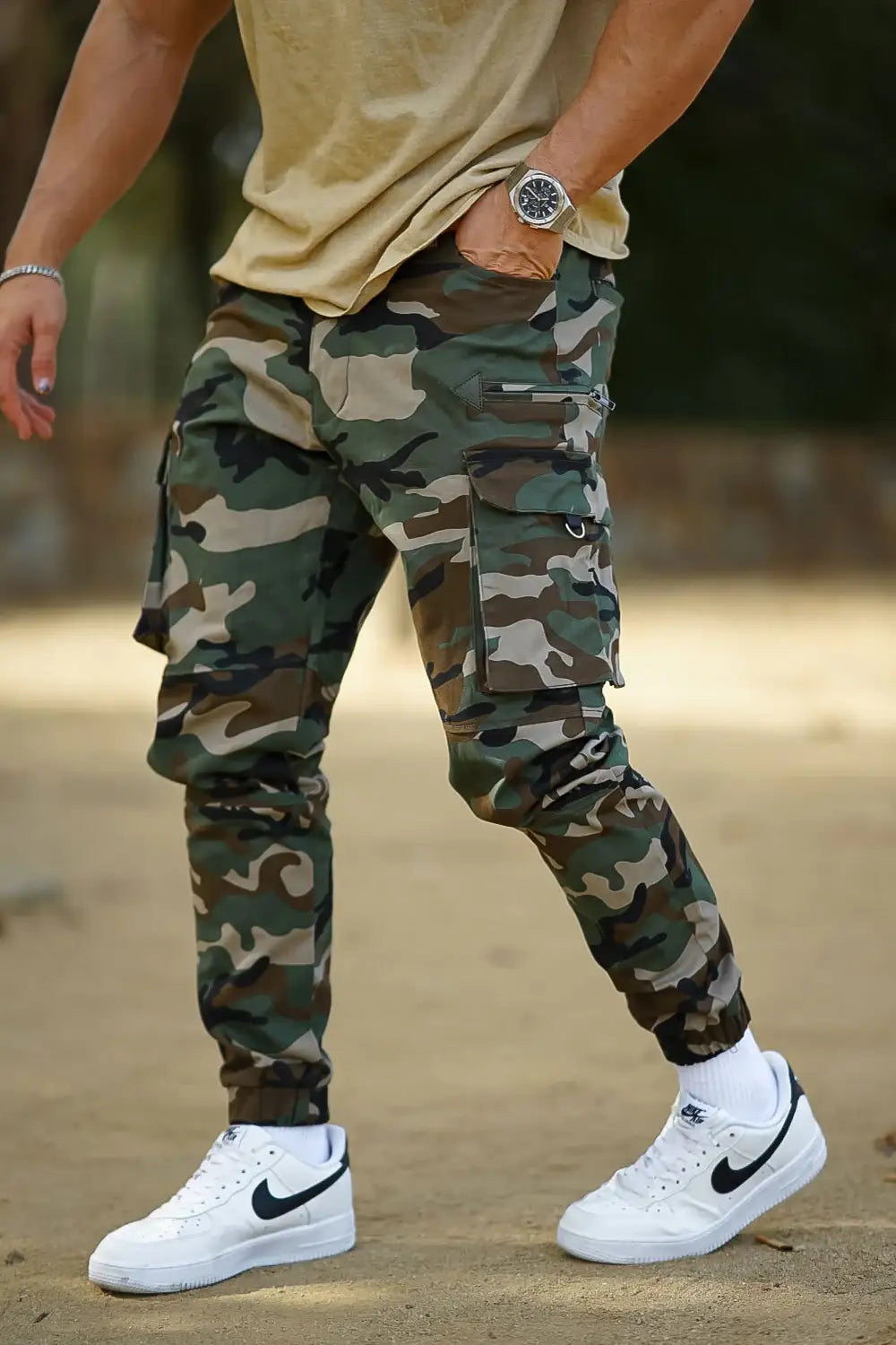 Liam | Stylish Comfortable Mens Cargo Pants for Everyday Use 4