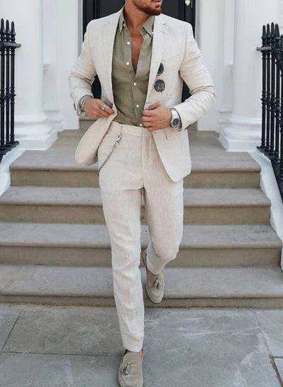 Men's Two-Piece Woven Suit with Notch Lapels and Pocket Square 2
